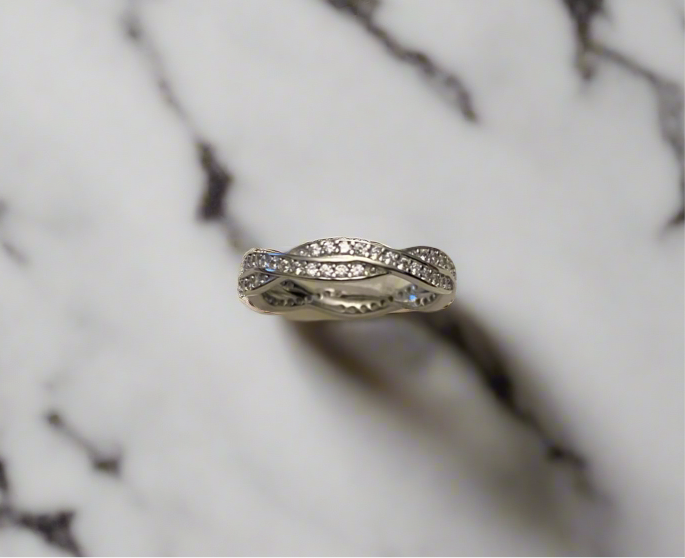 Eternal Twist Band