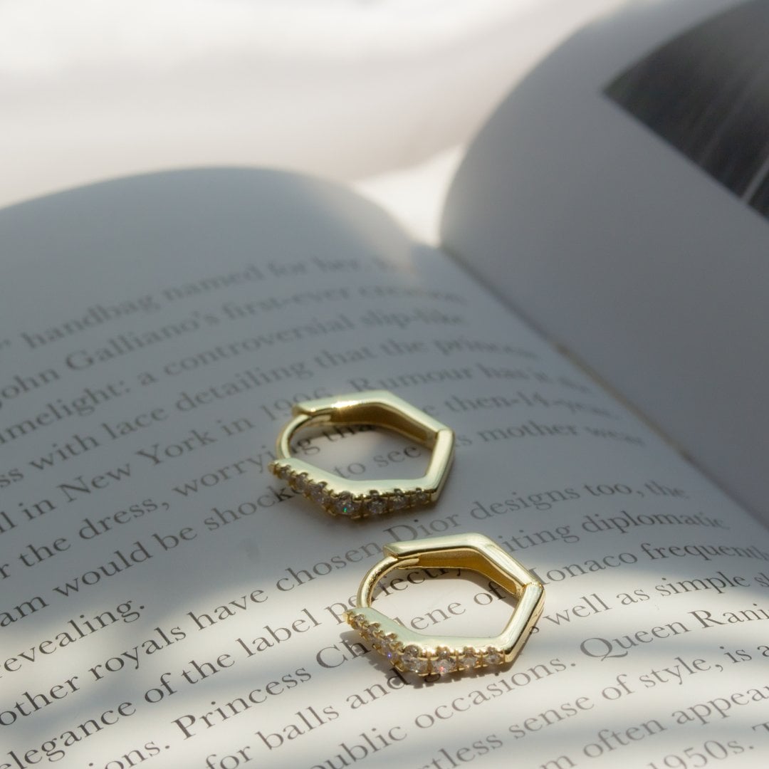 Sterling Silver Gradual CZ Hexagon Huggies Earrings